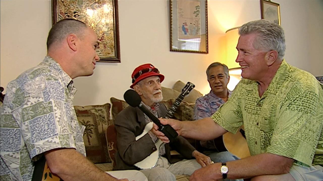 Huell Meets 97-Year-Old Ukulele Maestro Bill Tapia - Vimarsana News